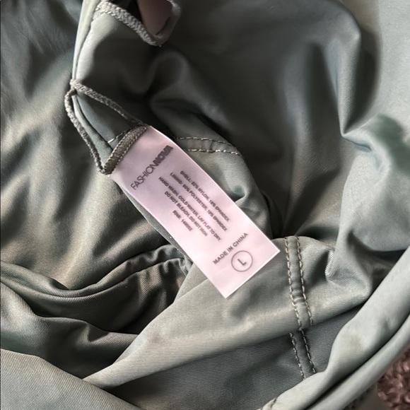 Fashion Nova Large Green One-Piece Swimsuit - Picture 4 of 5